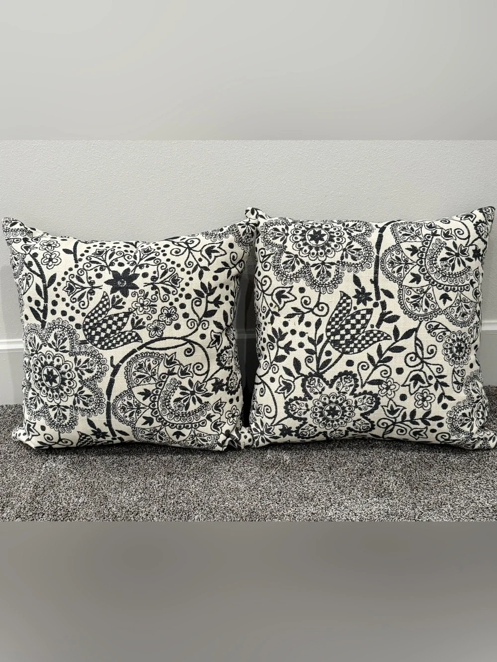 Pair of Decorative Black and White Floral Throw Pillow Pair 14”x14” Poly filled